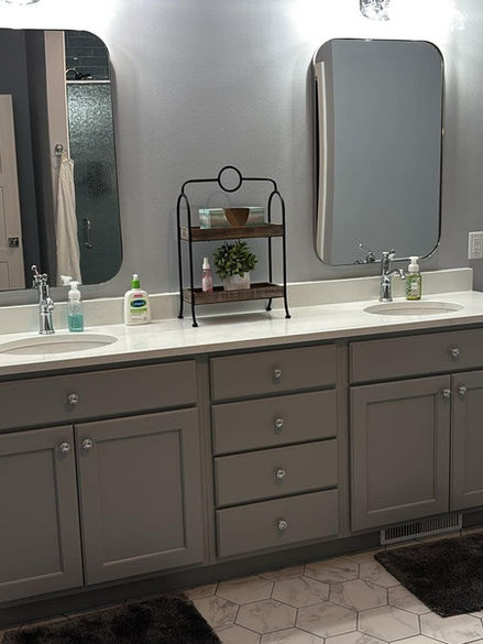 vanity and countertop organization