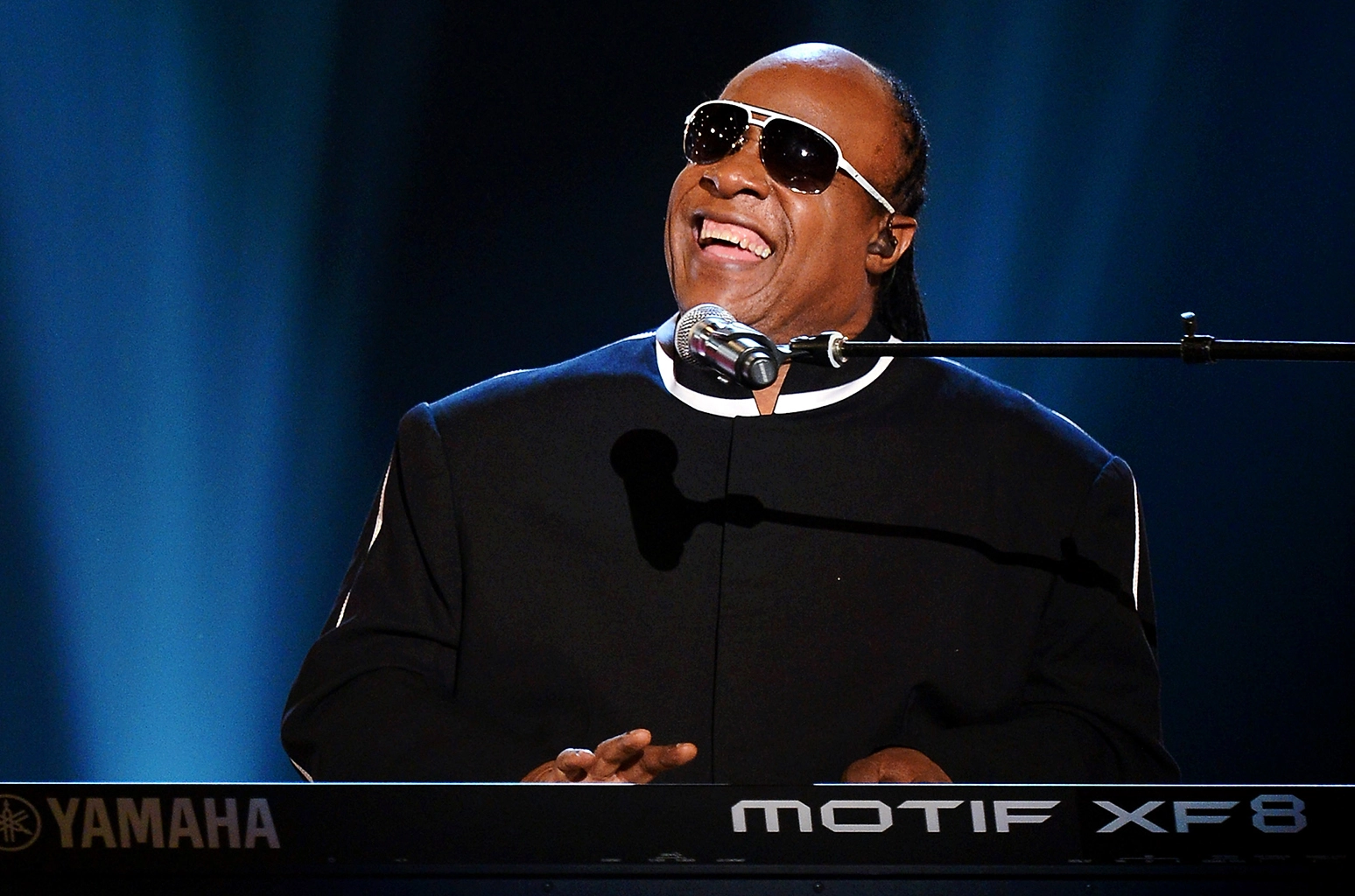stevie-wonder-smile-performance-a-2017-billboard-1548.jpg.webp
