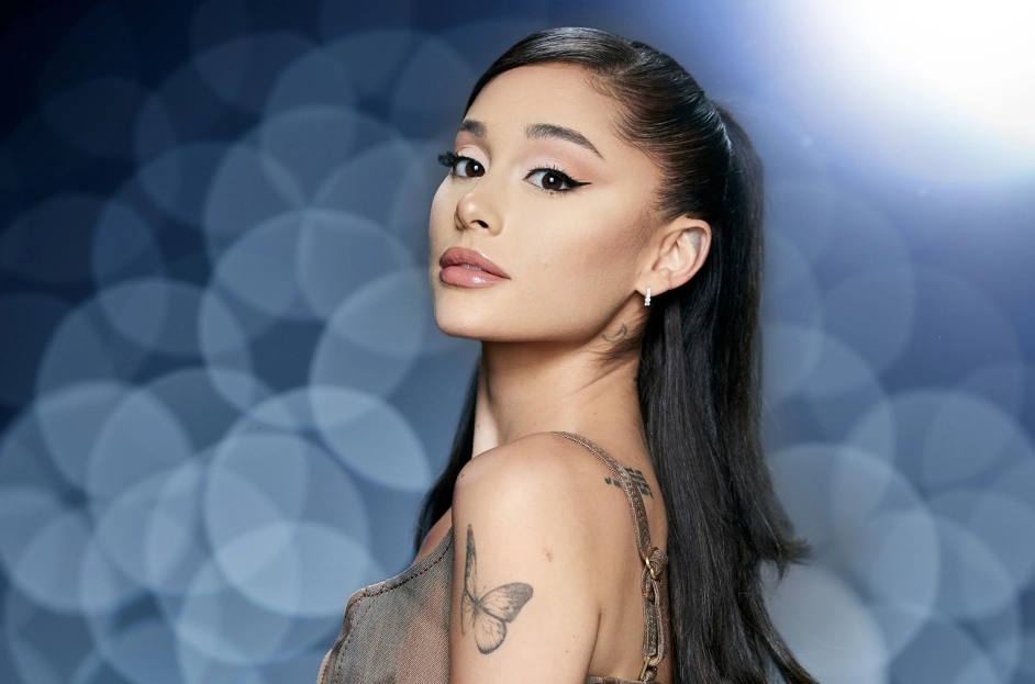 Ariana-Grande-the-voice-2021-billboard-1548.jpg.webp