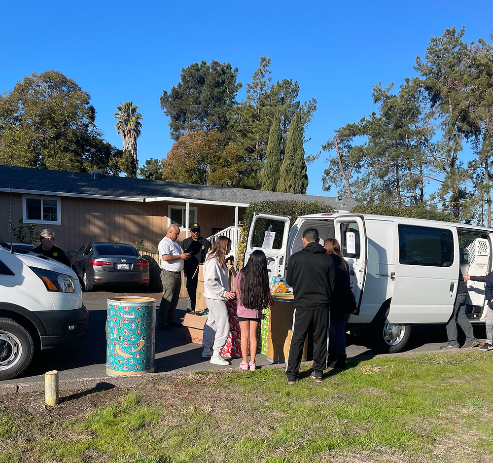 Sonoma County Sheriff's Association Shop with a Cop
