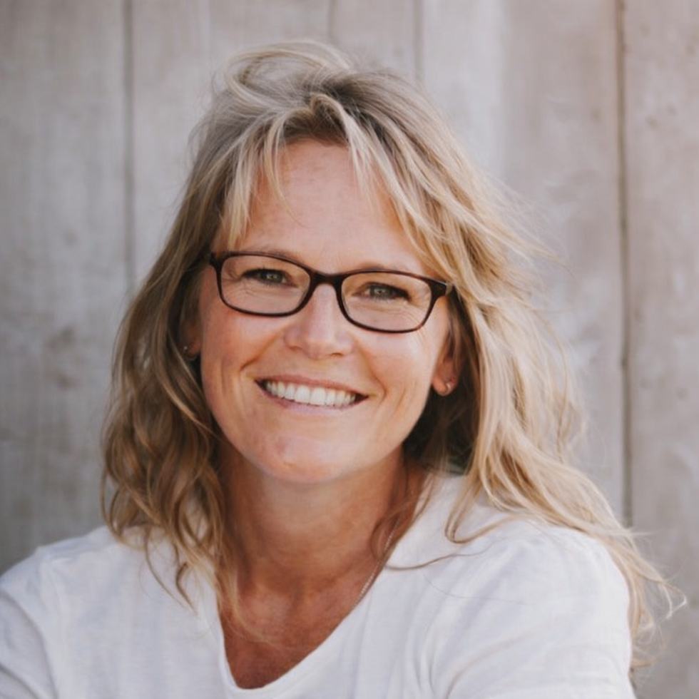 Stephanie M Albright