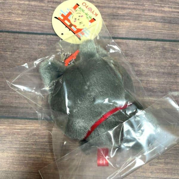 縮圖：(現貨) Chiikawa MOGUMOGU本舖伏見稻荷毛公仔掛飾 (Usagi 小兔兔)