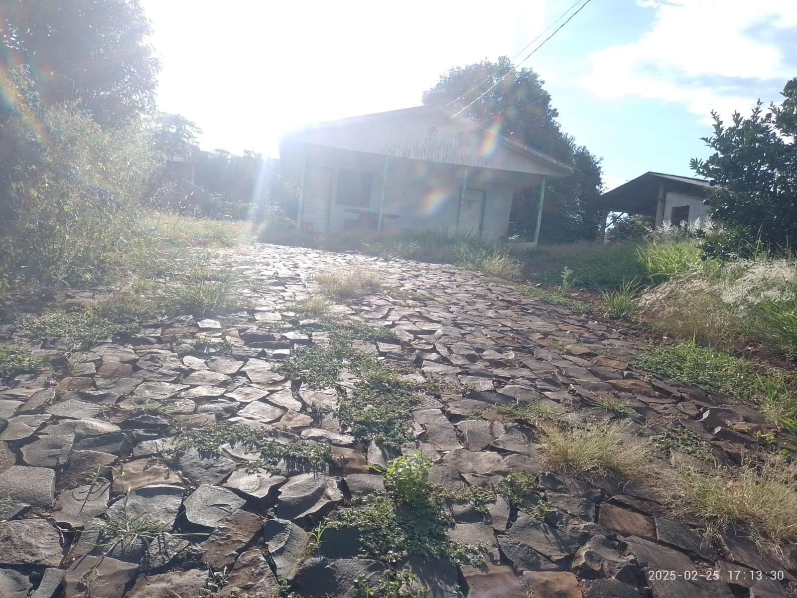 Terreno com casa Próximo ao centro