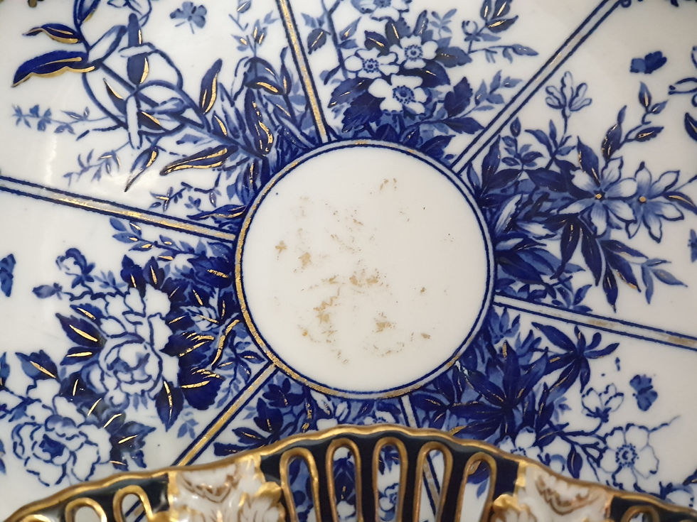 Thumbnail: Reticulated Coalport Impressive Cabinet Plates