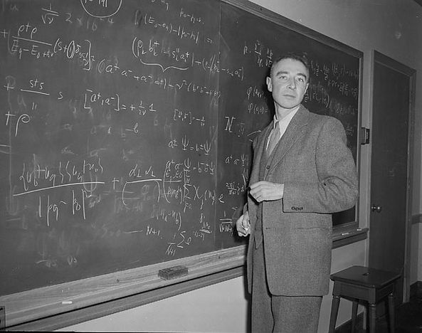 ROBERT_OPPENHEIMER.jpeg