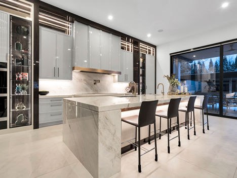 Muzich Place Vaughan - 25