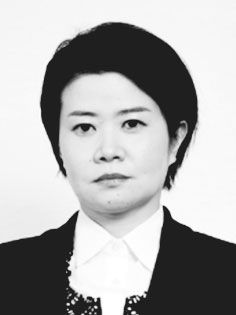 真崎鈴子(劇団あおきりみかん)