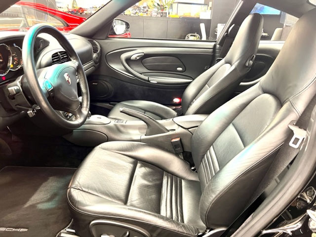 サムネイル： 2003モデル ポルシェ911ターボ Tip-S　MIZWA正規輸入車
