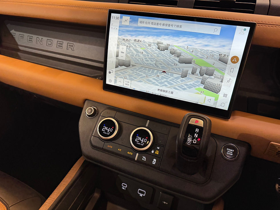 サムネイル： 2023モデル ランドローバーディフェンダー110Xビンテージタン/エボニーウィンザーレザー14Way