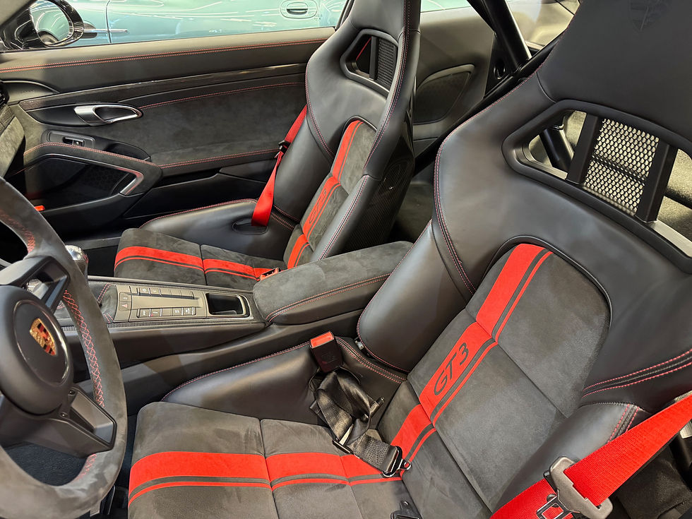 サムネイル： 2019モデル ポルシェ911(type991.2)GT3クラブスポーツpkg PCCB レザーインテリアPKG