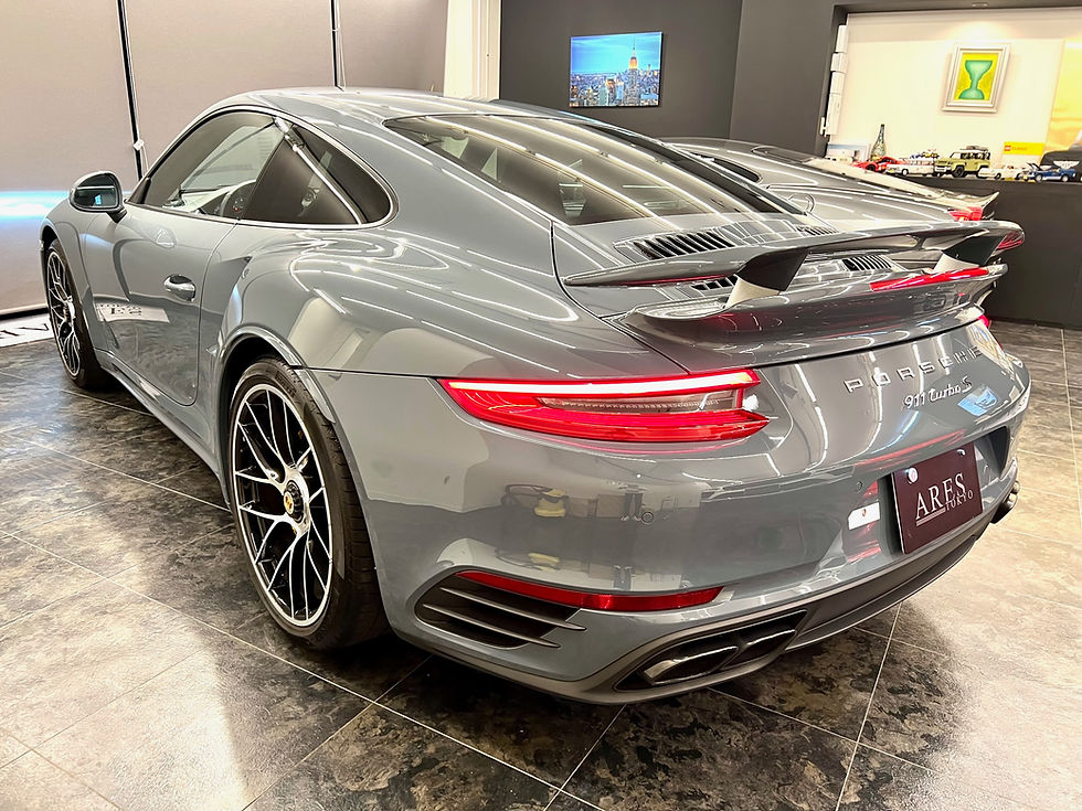 サムネイル： 2016モデル ポルシェ911ターボS(Type991後期モデル) PDK