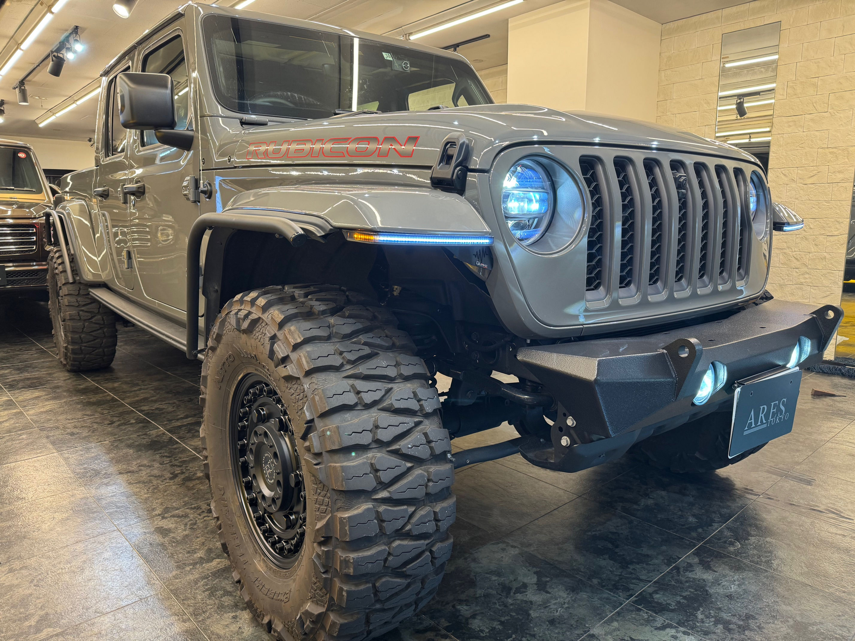 2022モデル ジープ グラディエーター2インチリフトUP ブラックライノー17AWグラップラー