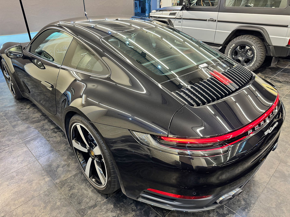 サムネイル： 2021モデル ポルシェ911(Type992)カレラPDK 左H ジェットブラック