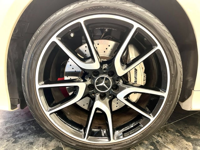サムネイル： 2019モデル メルセデスベンツE53AMGクーペ　4マチック＋エクスクルーシブPKG