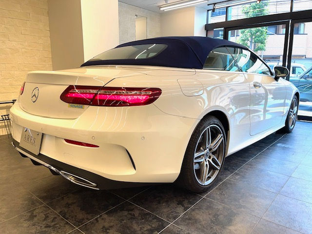 サムネイル： 2018モデル　メルセデスベンツE200カブリオレスポーツ　レザーEXC