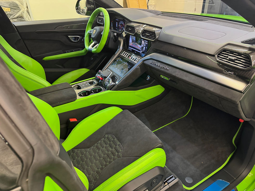 サムネイル： 2021モデル ランボルギーニ ウルスＶｅｒｄｅ Ｍａｎｔｉｓ－8,000㎞