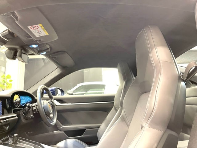 サムネイル： 2019モデル　ポルシェ(992) カレラ4S PDK PCCB