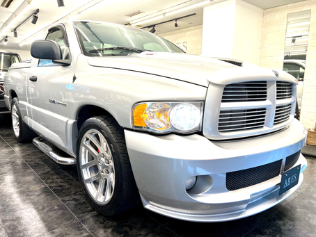 《入庫車両》2006年式ダッジラムSRT10 V10 8.3ℓバイパーエンジン　シングルキャブ6MT