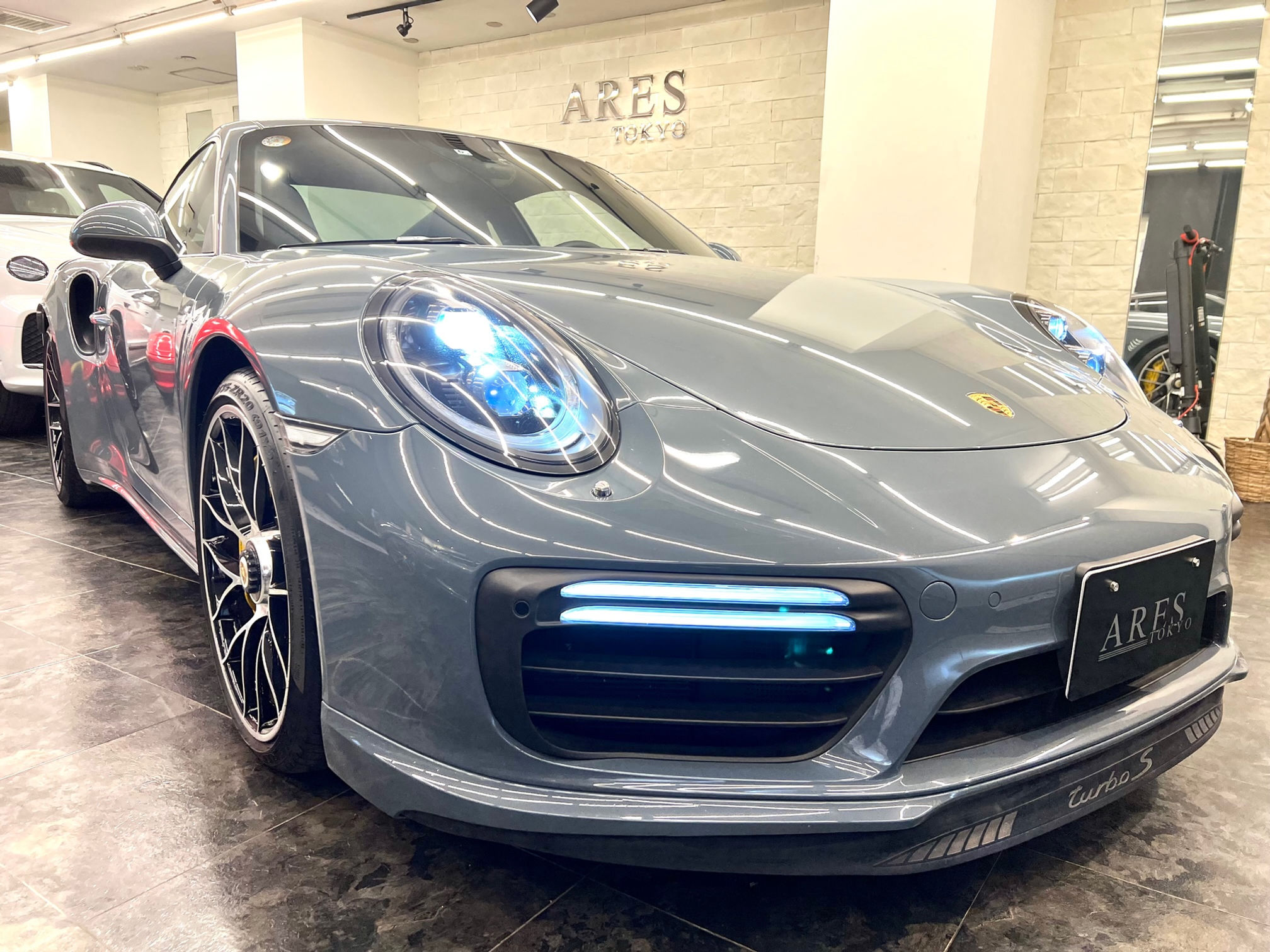 2016モデル ポルシェ911ターボS(Type991後期モデル) PDK