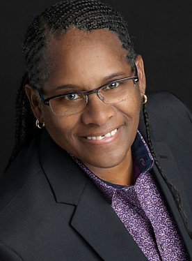 elainejohnson-3-22headshot.devipridephotography.1.jpg