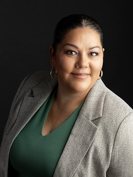 JasmineNajera2024Headshot.DeviPridePhotography1.4x6.jpg