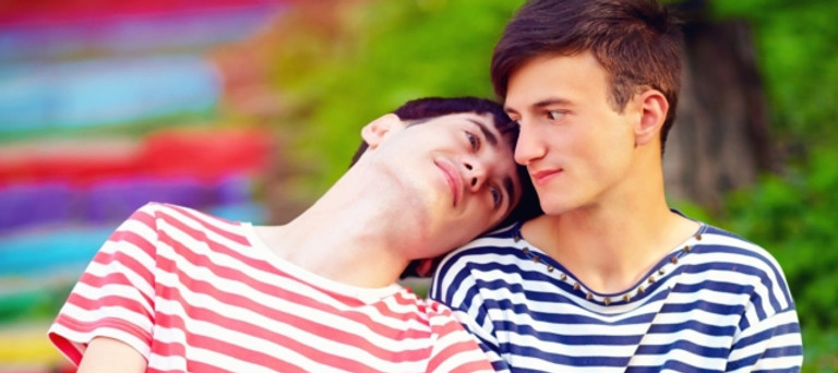 stock-gay-couple_640x345_acf_cropped.jpg