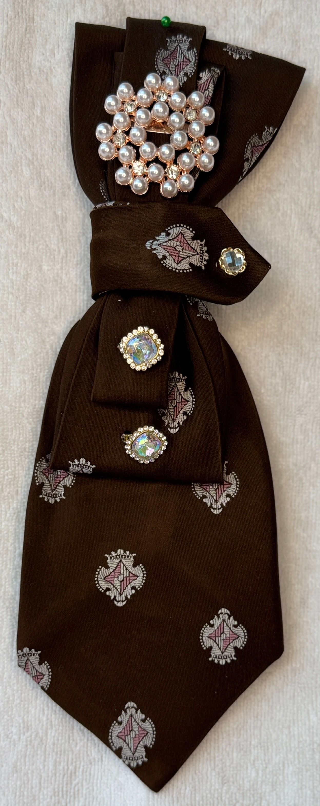 Mid-Brown & Pink Tie