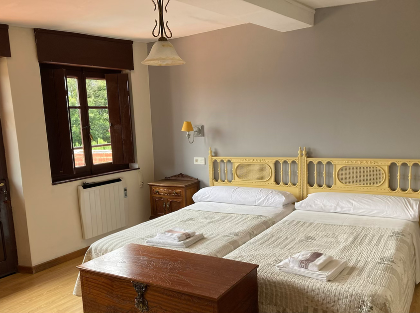 Dormitorio doble con terraza