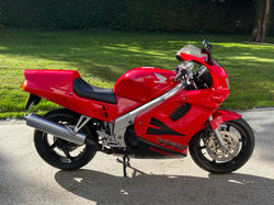 VFR750F 1997