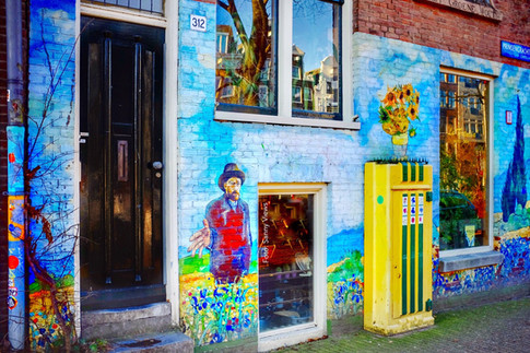 Mural Van Gogh in Amsterdam