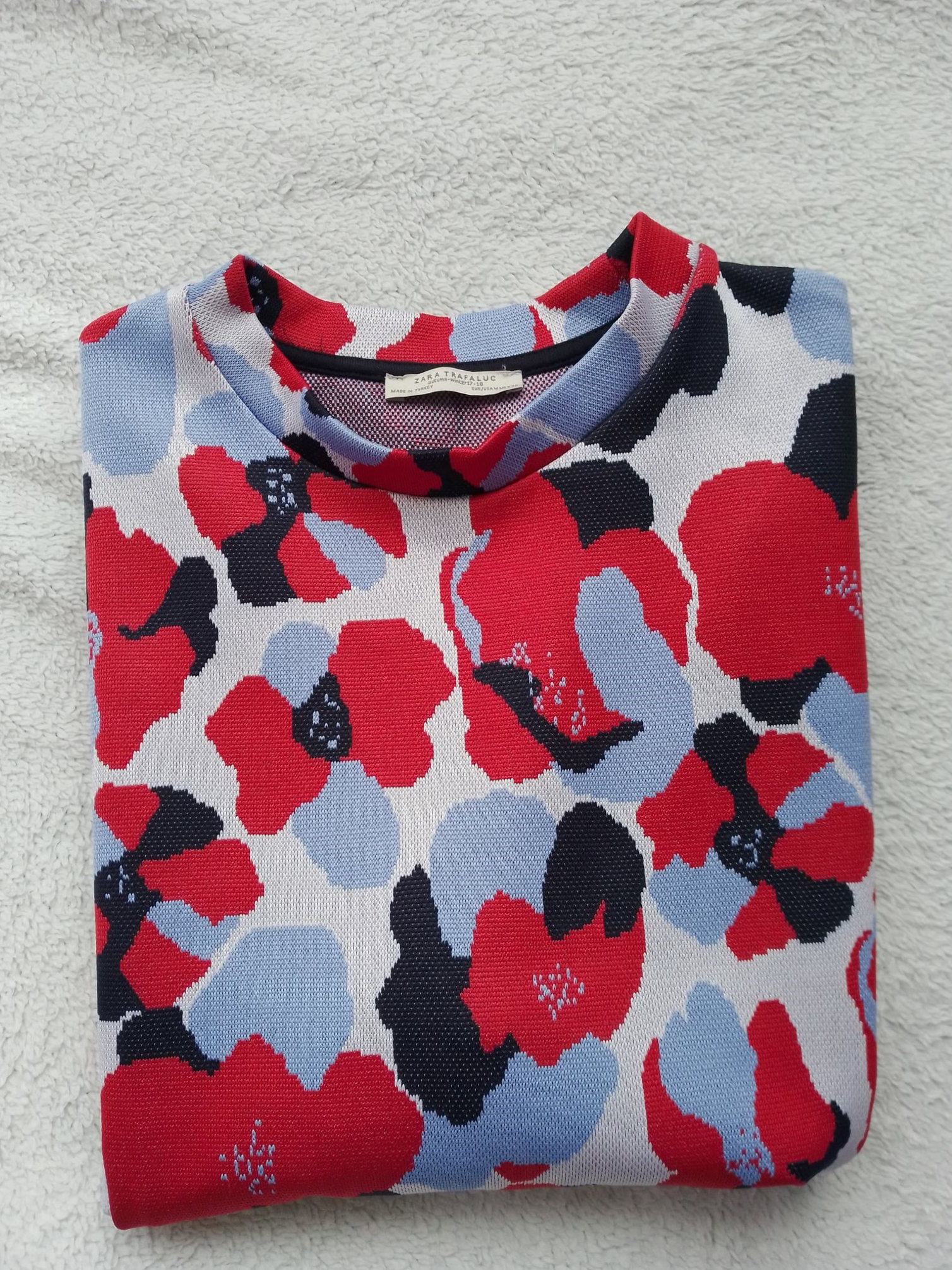 POLERA FLORES