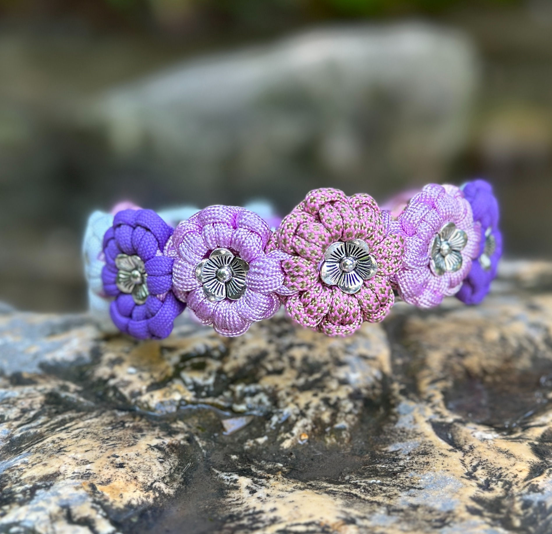 Flower Power Halsband - design your own