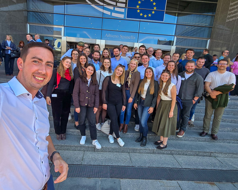 EDUCA-Modul 9: 30 Jungbäuerinnen und Jungbauern zu Gast in Brüssel