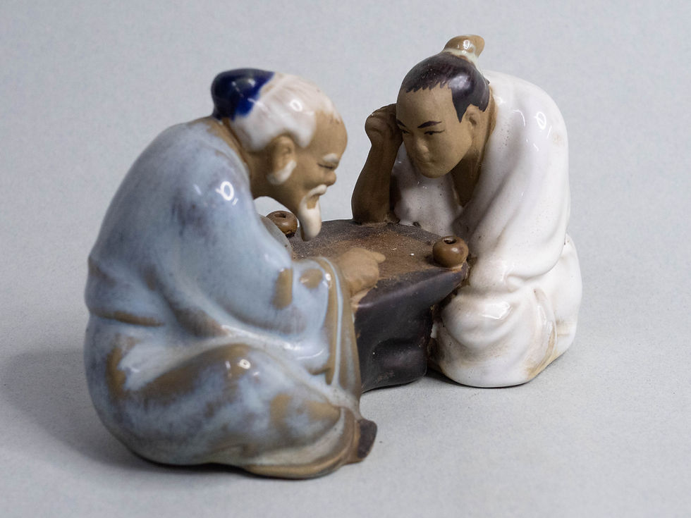 Thumbnail: Figurines Playing Chess