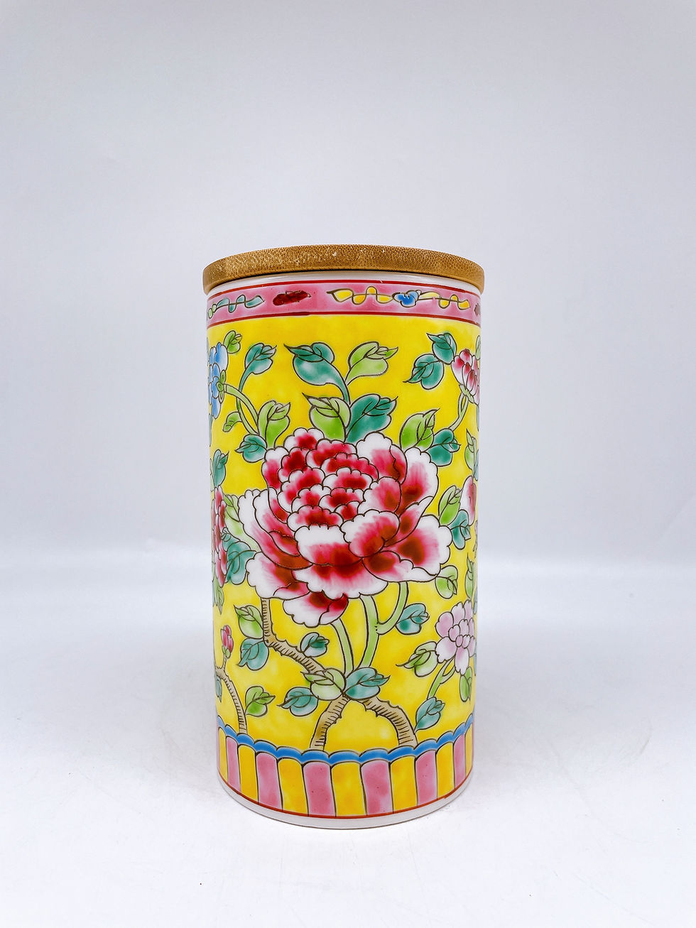 Thumbnail: Peranakan Peony Container With Lid (Two Sizes)