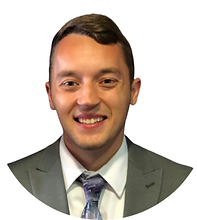 Daniel's headshot.png