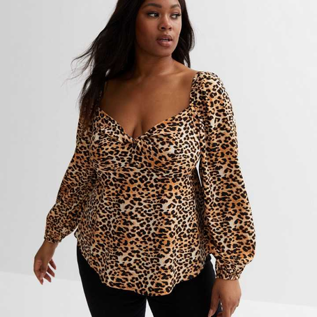 BEST TOPS TO DISGUISE YOUR TUMMY