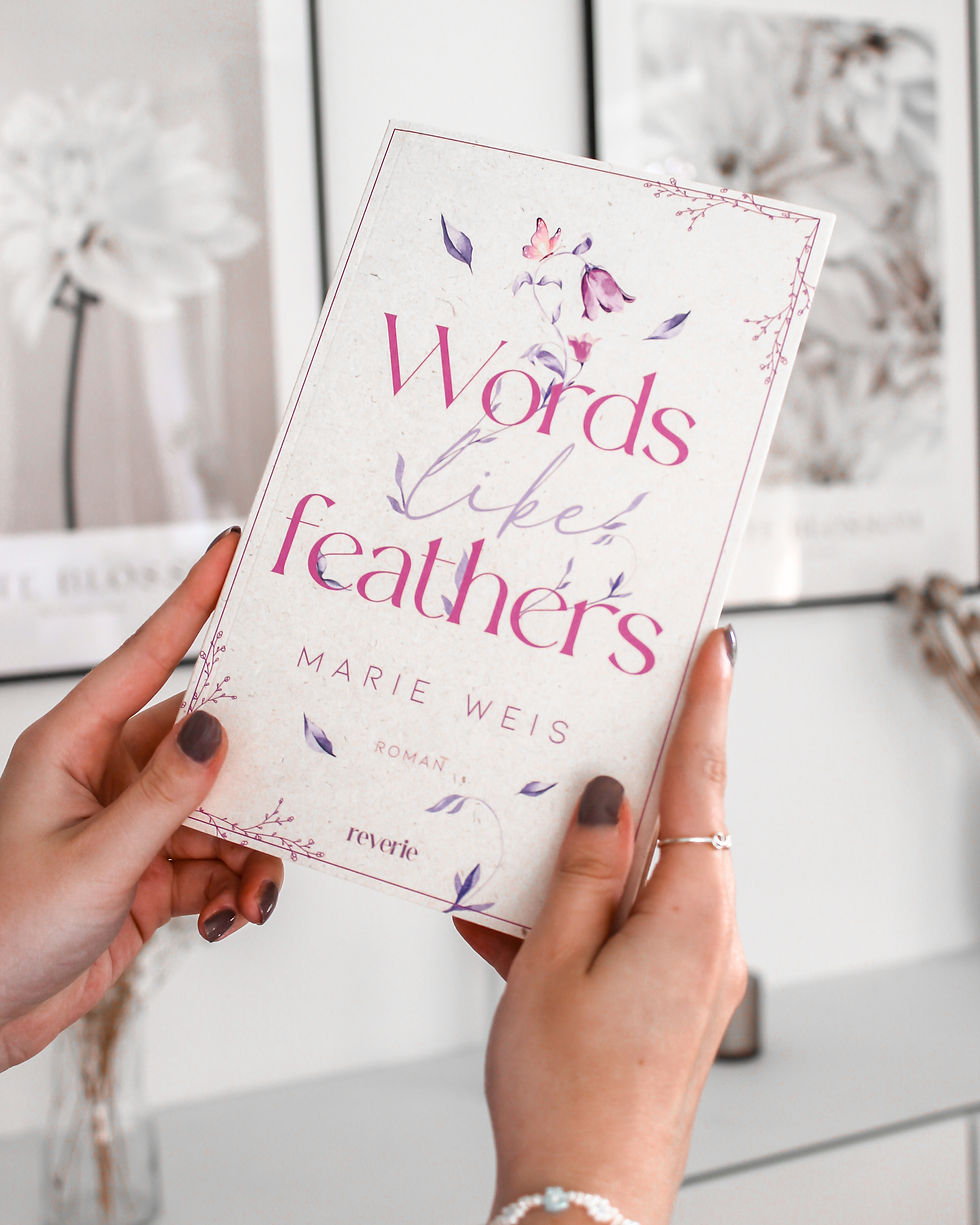 Rezension "Words Like Feathers"