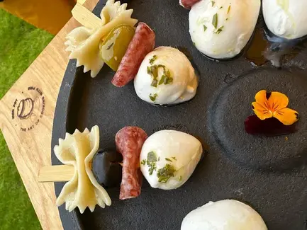 pasta and mozzarella balls