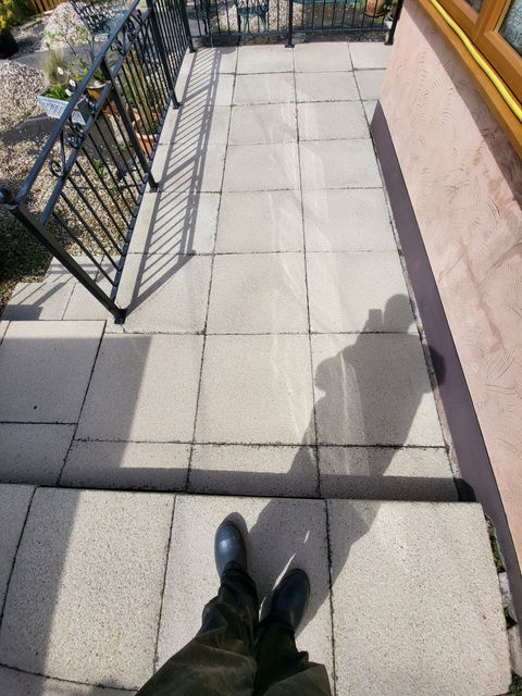 Pressure washed stone slabs