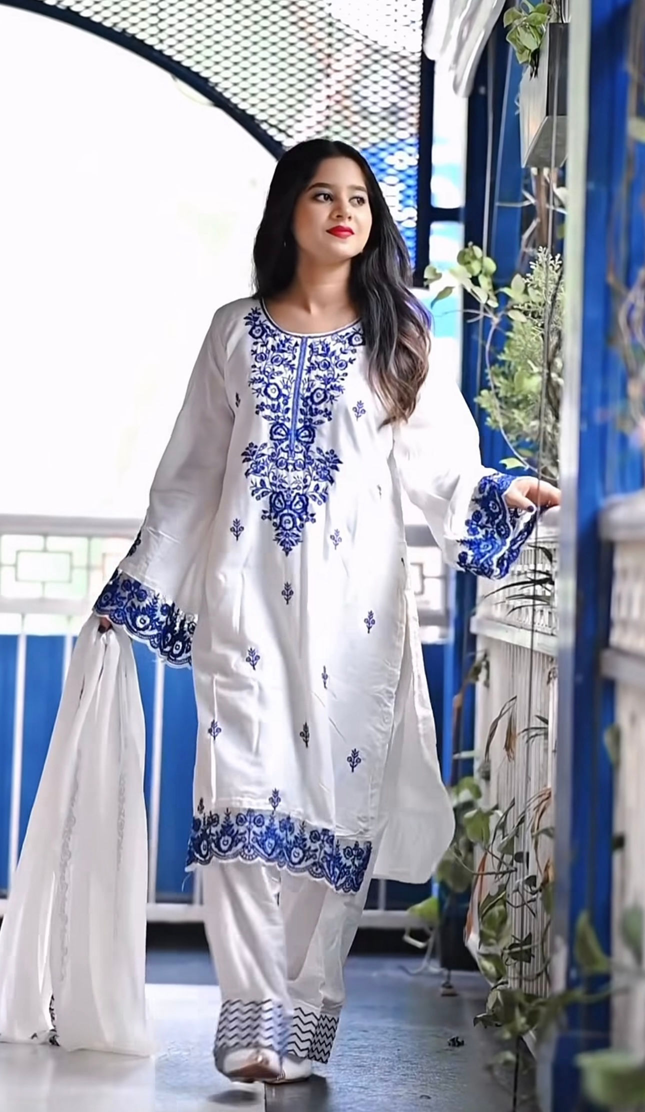 Hania amir inspo suit