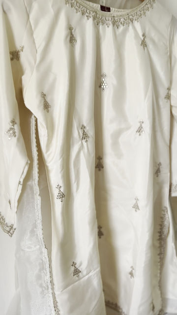 Thumbnail: farshi set