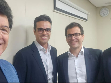 O Fato e a Foto. Em 2025 numa visita business ao Mater Dei em BH: JCA+José Henrique Salvador CEO da Rede Mater Dei de Saúde+Rafael Cordeiro CFO+ Fabricio Quirino advogado Tributarista.