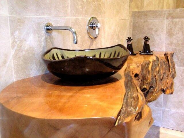 KAURI VANITY