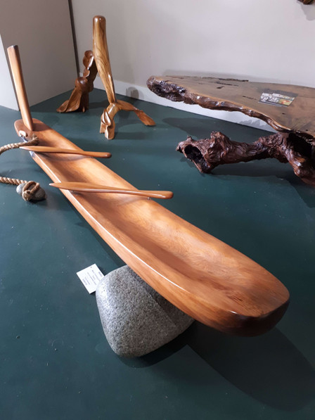 MAORI FISHING WAKA