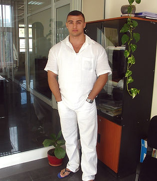 Yeghishe Boyajyan, licensed mobile massage therapist and personal trainer based in Georgetown, Texas