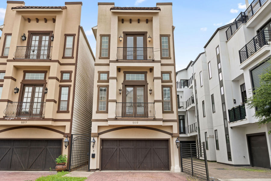 Front exterior with garage: architectural and real estate photography, Greater Houston by Marz Media Photography