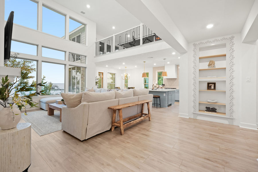Open floor plan kitchen and family room: interior photography, Houston, TX by Marz Media Photography