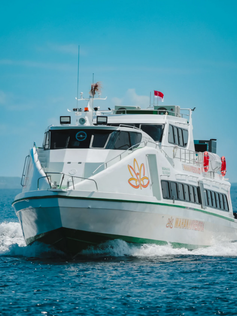 Wahana Virendra Fast Boat traveling between Bali and Lombok, offering reliable high-speed transfers across Indonesian waters