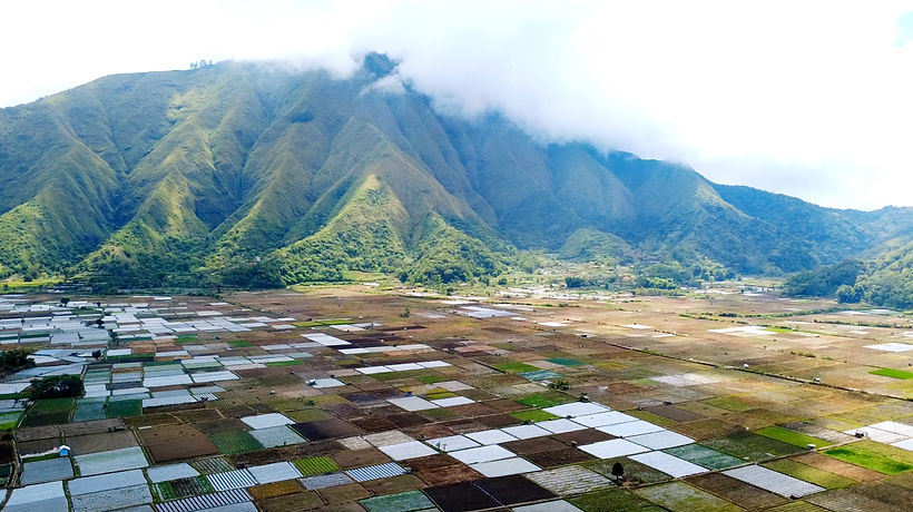 sembalun-rinjani-valley-view-lombok